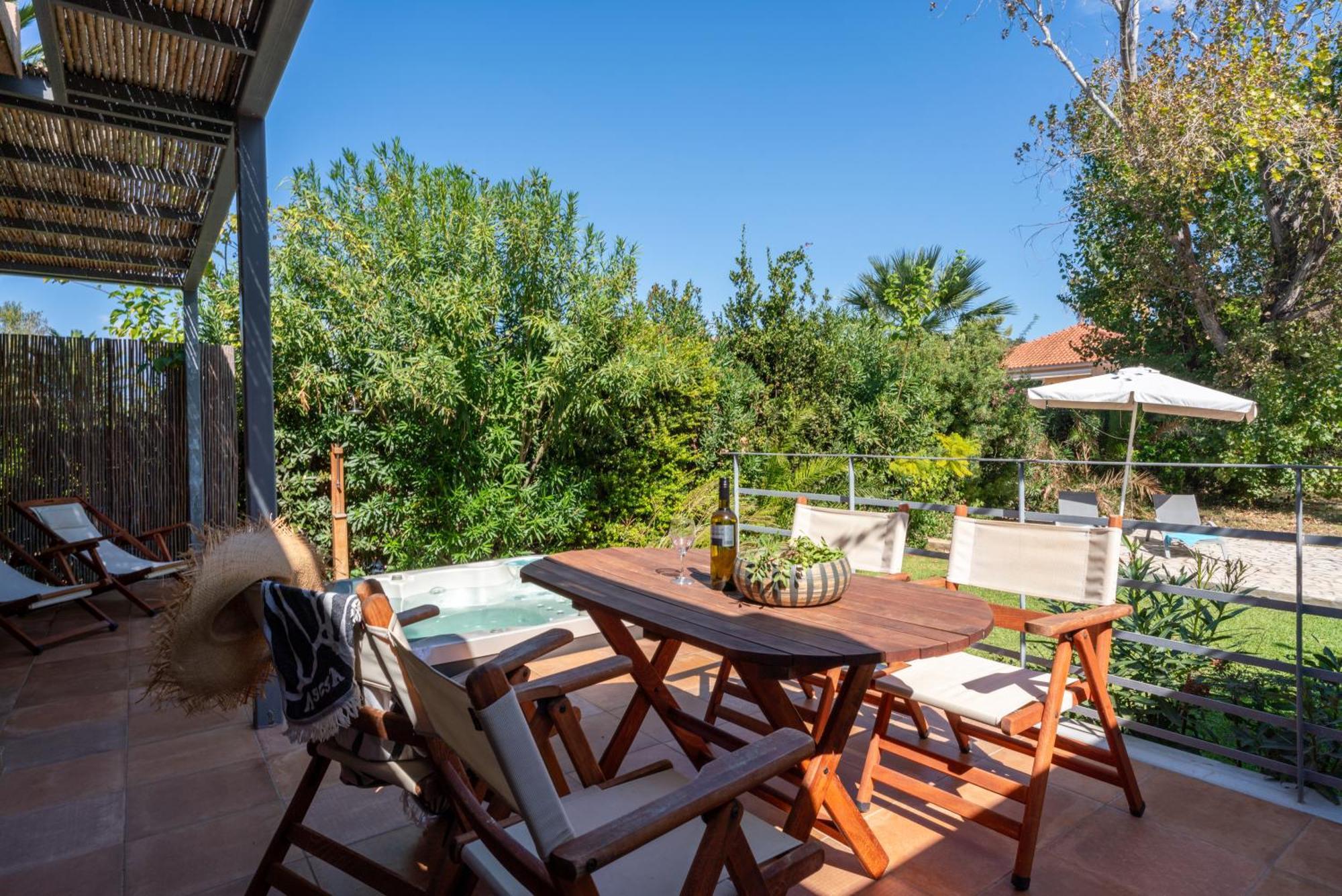 לאסי Klaritz Luxury Suites מראה חיצוני תמונה
