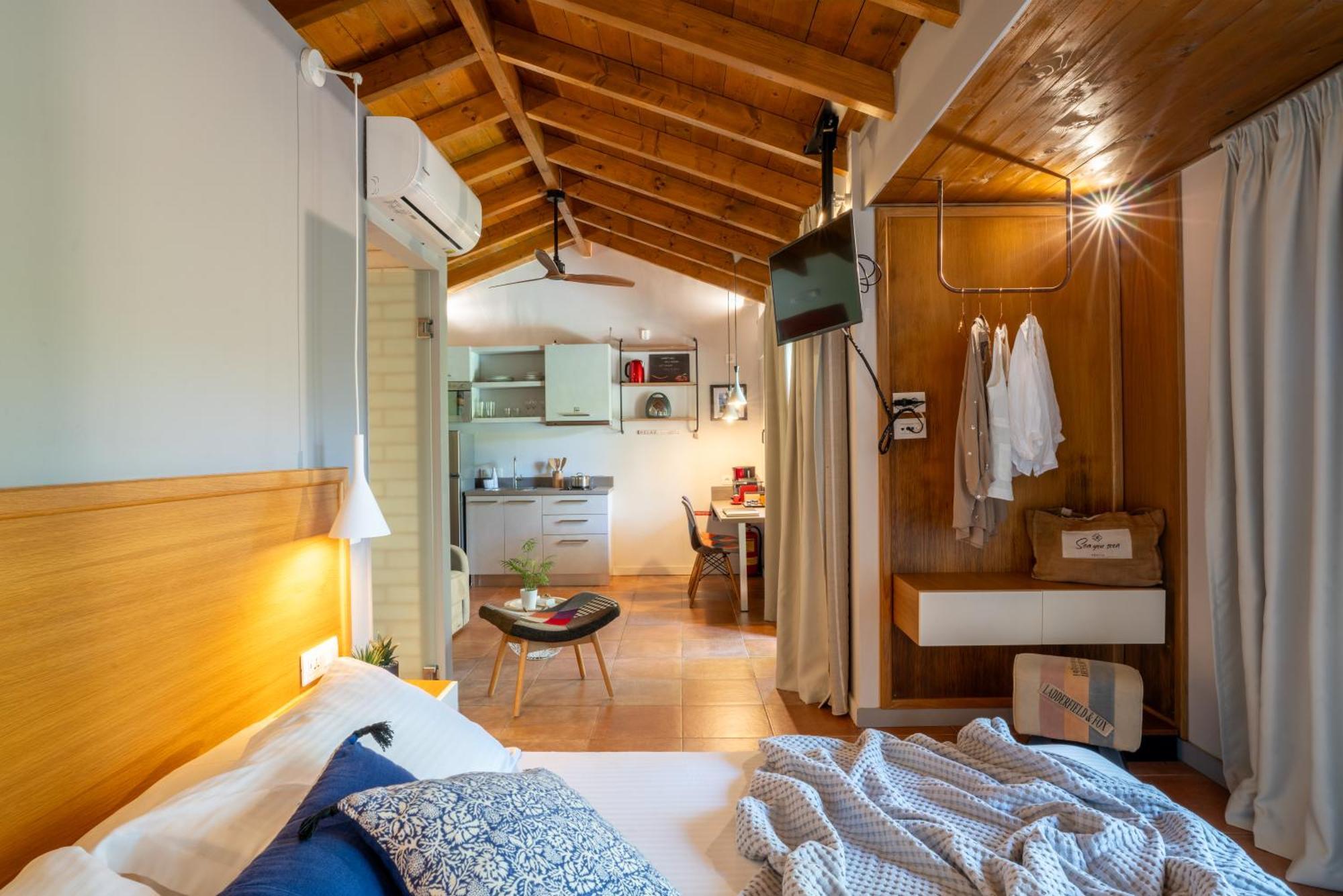 לאסי Klaritz Luxury Suites מראה חיצוני תמונה