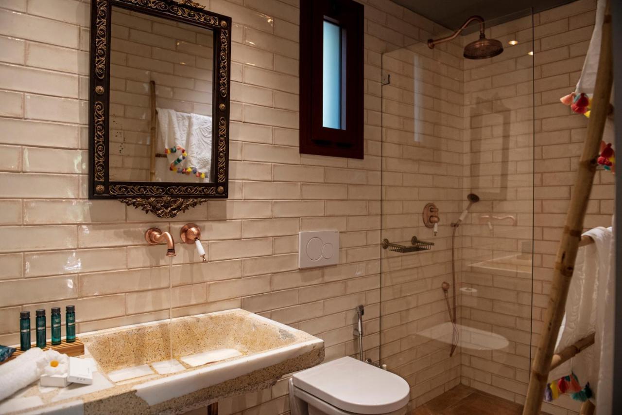לאסי Klaritz Luxury Suites מראה חיצוני תמונה